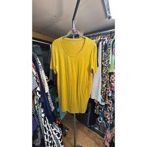 Scoopneck tunic length top